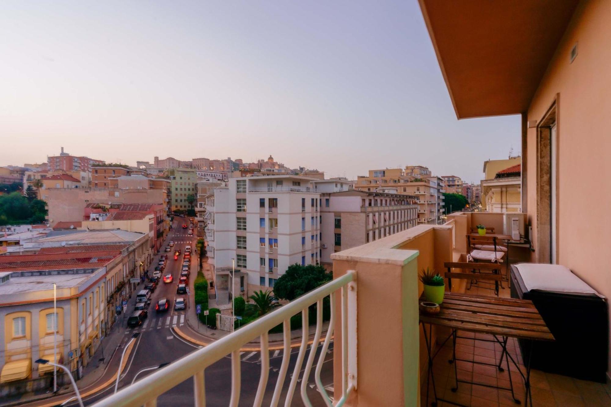 Magica Bellissimo & In Centro Apartment Cagliari