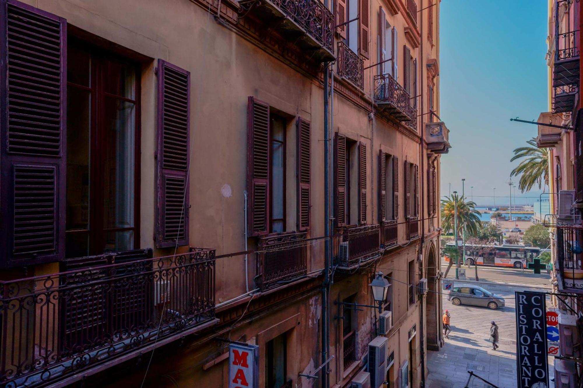 Apartment Magica Bellissimo & In Centro Cagliari