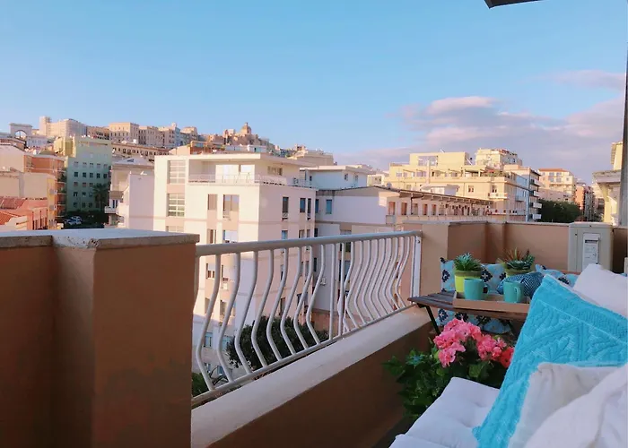 Cagliari Magica Bellissimo Appartamento & Suite In Centro