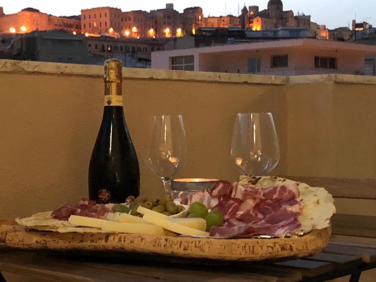 Magica Bellissimo & In Centro Apartment Cagliari